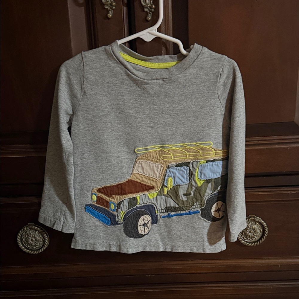 Mini Boden jeep camo shirt 2-3y